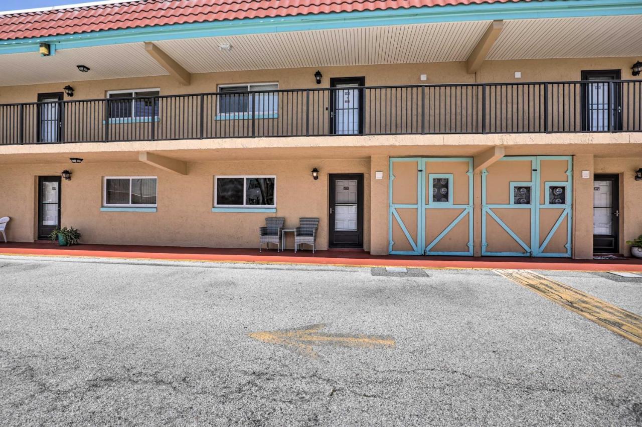 St Augustine Getaway With Porch 1 Block To Beach! St. Augustine Dış mekan fotoğraf